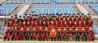 2018届河海大学18禁动漫
博士研究生毕业留念