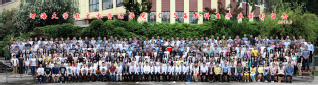 2015届河海大学18禁动漫
本科生毕业留念