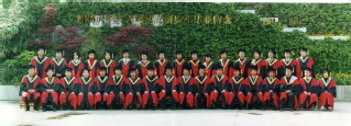 2001届河海大学18禁动漫
博士研究生毕业留念