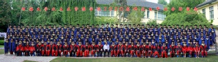 2020届河海大学18禁动漫
硕士研究生毕业留念