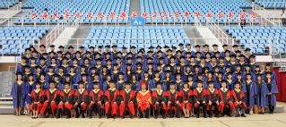 2018届河海大学18禁动漫
硕士研究生毕业留念