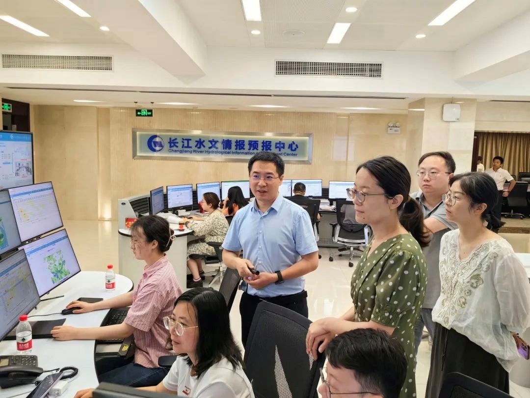 18禁动漫
8位校友获“全国水利系统先进工作者”称号
